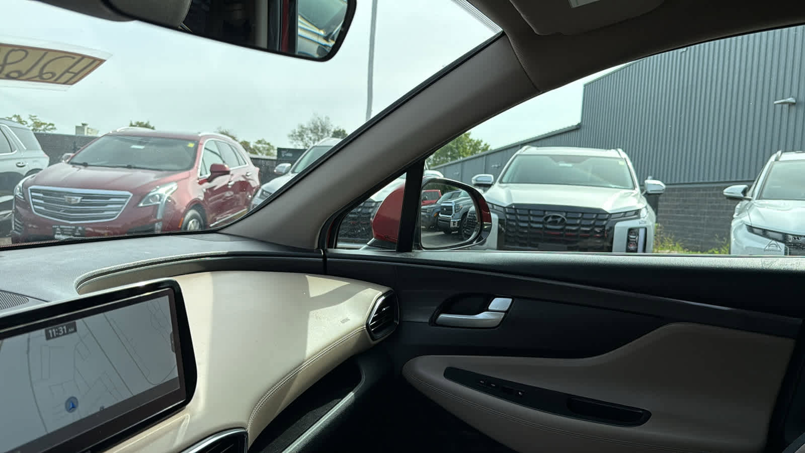 Used 2023 Hyundai Santa Fe SEL image 23