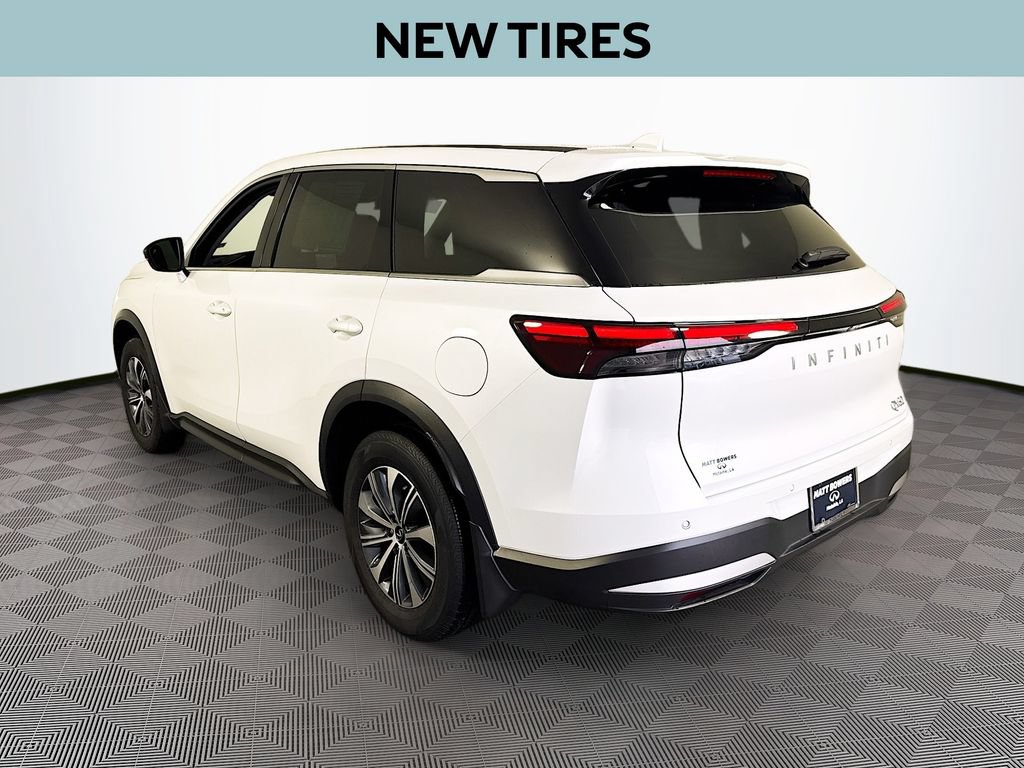 Certified 2026 INFINITI QX60 Pure w/ Cargo Package FWD image 7