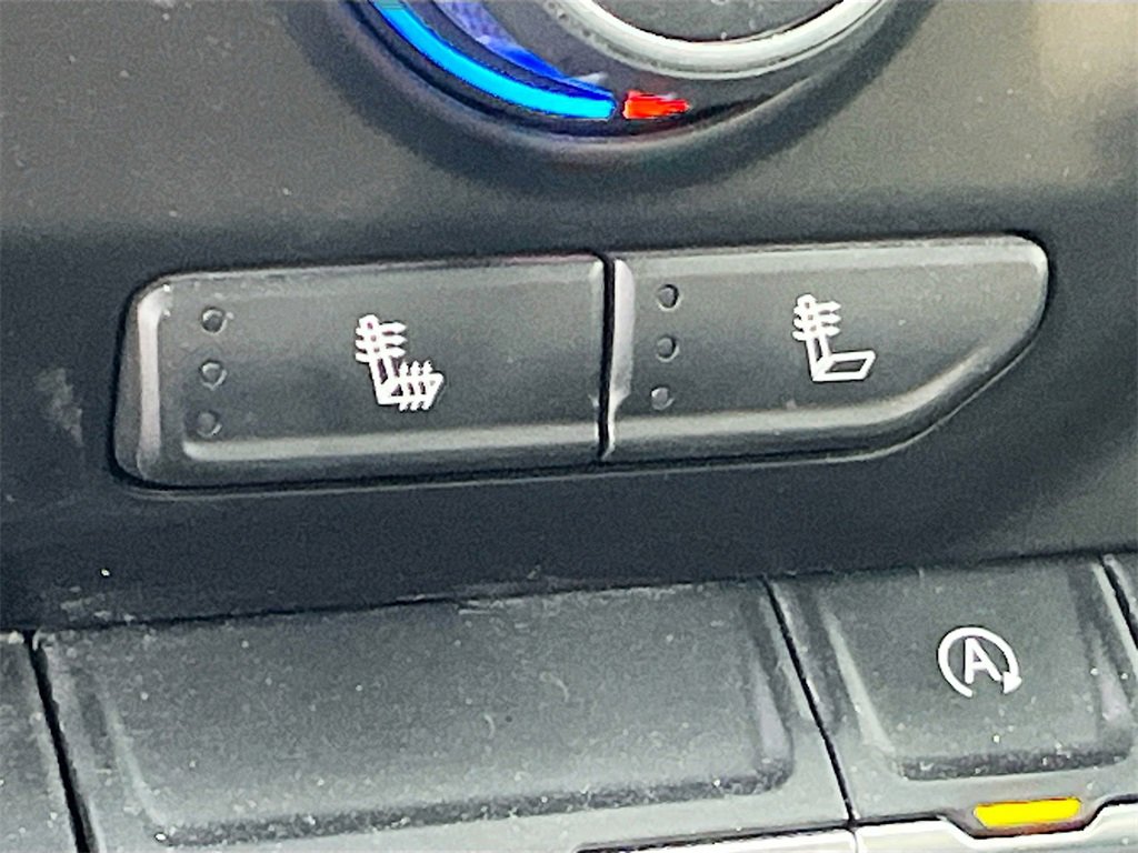 Used 2021 Chevrolet Silverado 1500 RST w/ Bed Protection Package image 18