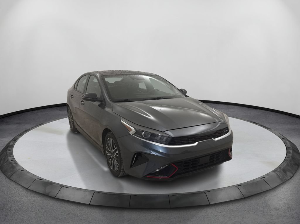 Used 2023 Kia Forte GT-Line w/ GT-Line Technology Package FWD image 3