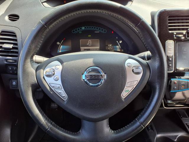 Used 2016 Nissan Leaf SL w/ Premium Package FWD image 13