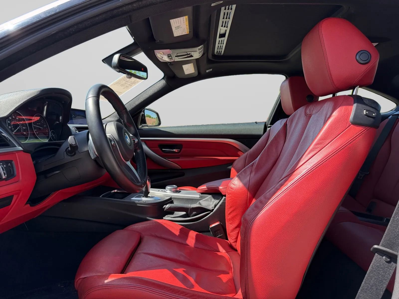 Used 2019 BMW 430i xDrive Coupe w/ M Sport Package image 17