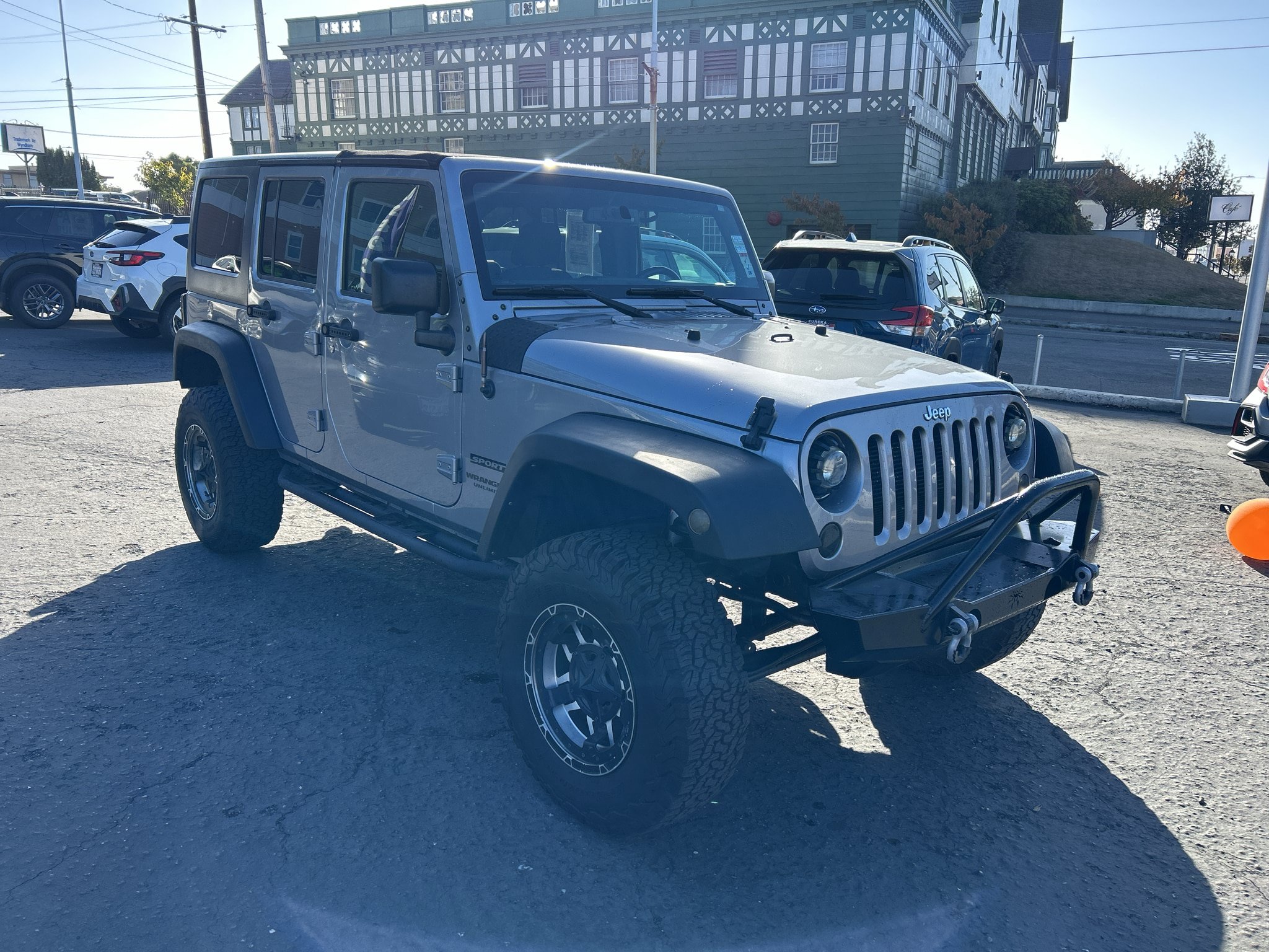Used 2016 Jeep Wrangler Unlimited Sport w/ Quick Order Package 24S AWD/4WD image 3