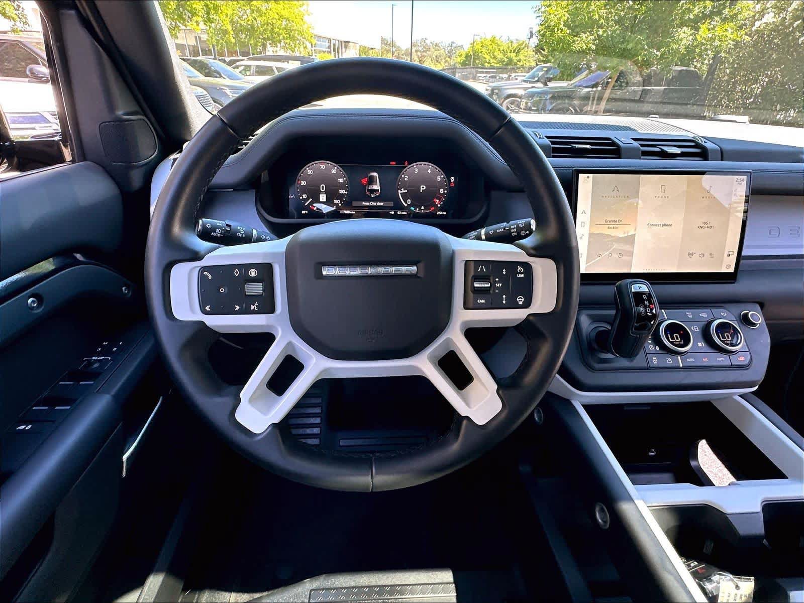 Used 2025 Land Rover Defender 130 S AWD/4WD image 8