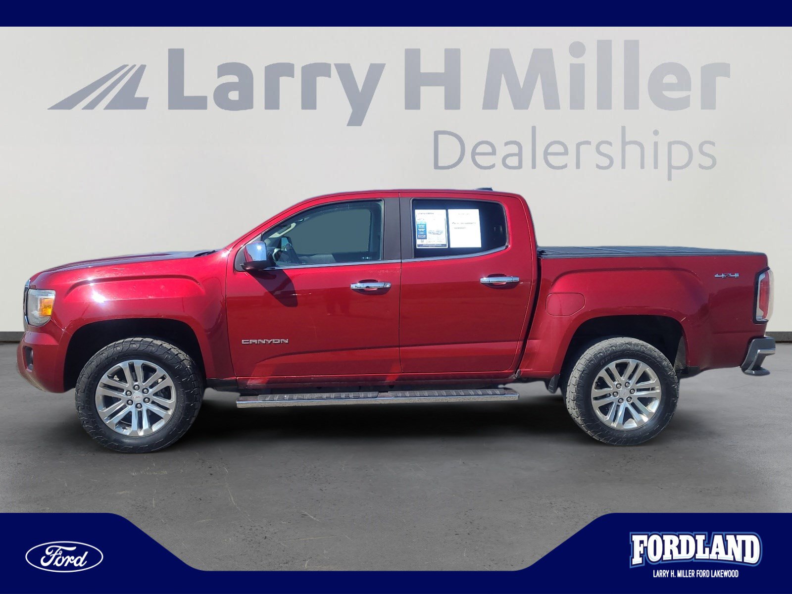 Used 2017 GMC Canyon SLT w/ Driver Alert Package AWD/4WD image 2