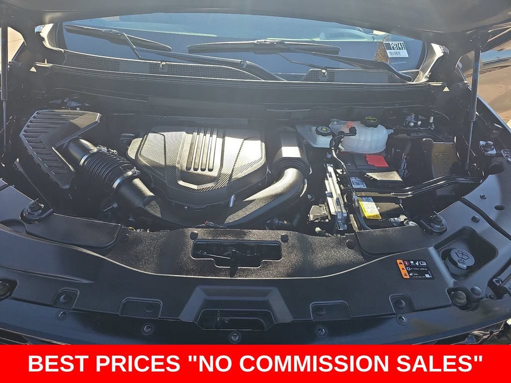 Used 2024 Chevrolet Traverse Z71 w/ Enhanced Driving Package AWD/4WD image 34