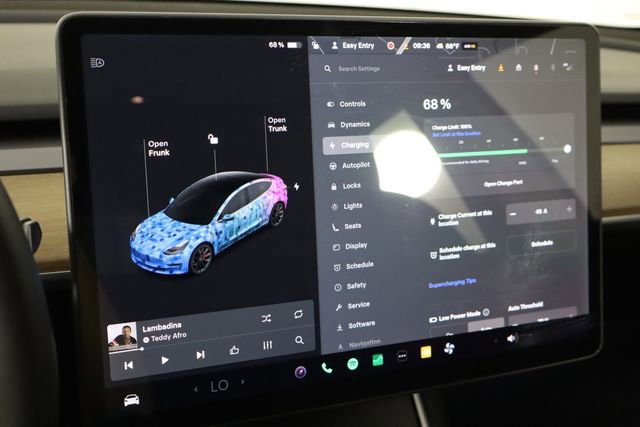 Used 2020 Tesla Model 3 Performance AWD/4WD image 28