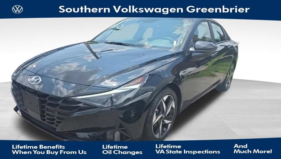 Used 2023 Hyundai Elantra SEL FWD image 1
