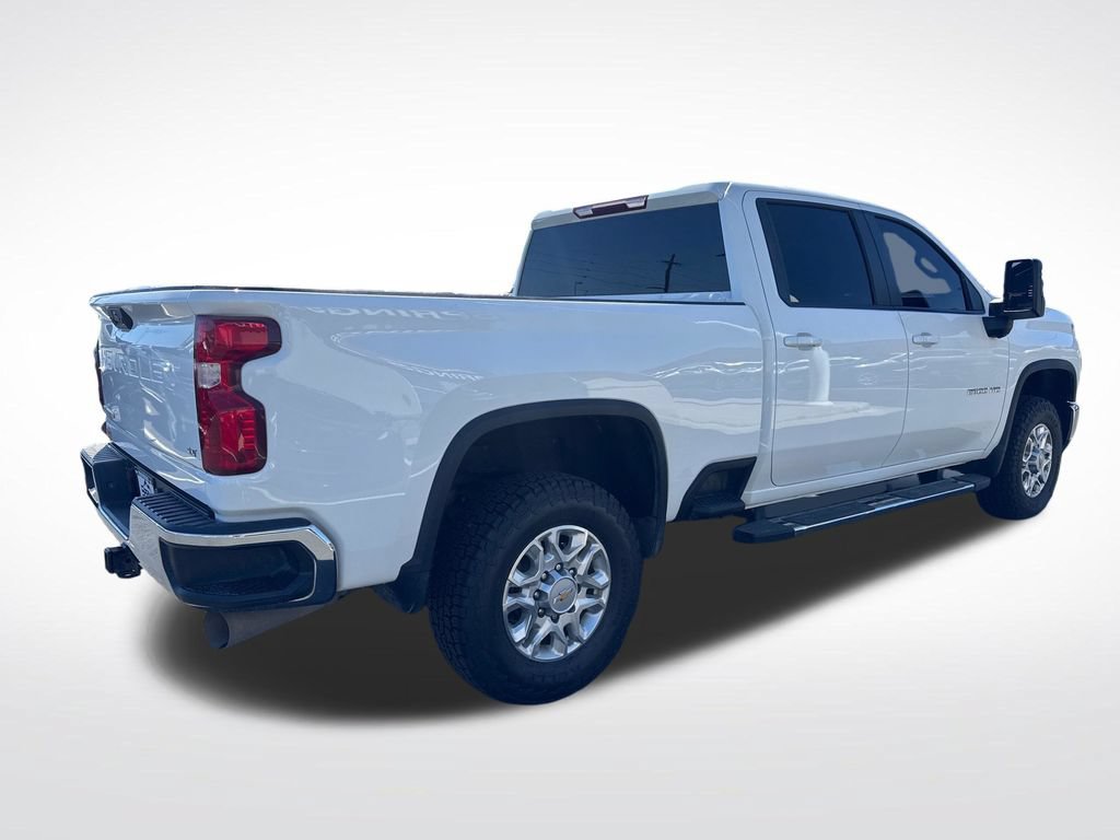Used 2025 Chevrolet Silverado 2500 LT AWD/4WD image 5