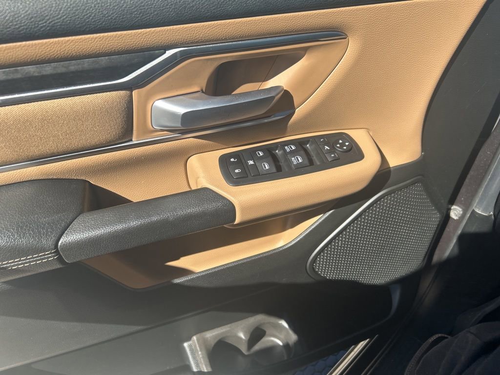 Used 2019 RAM 1500 Big Horn image 22