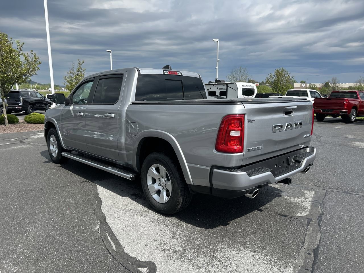 Used 2025 RAM 1500 Big Horn AWD/4WD image 5