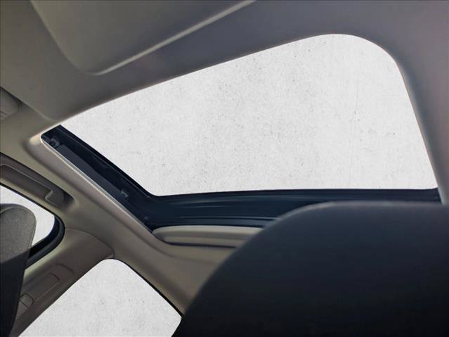 Used 2018 Honda HR-V EX image 15