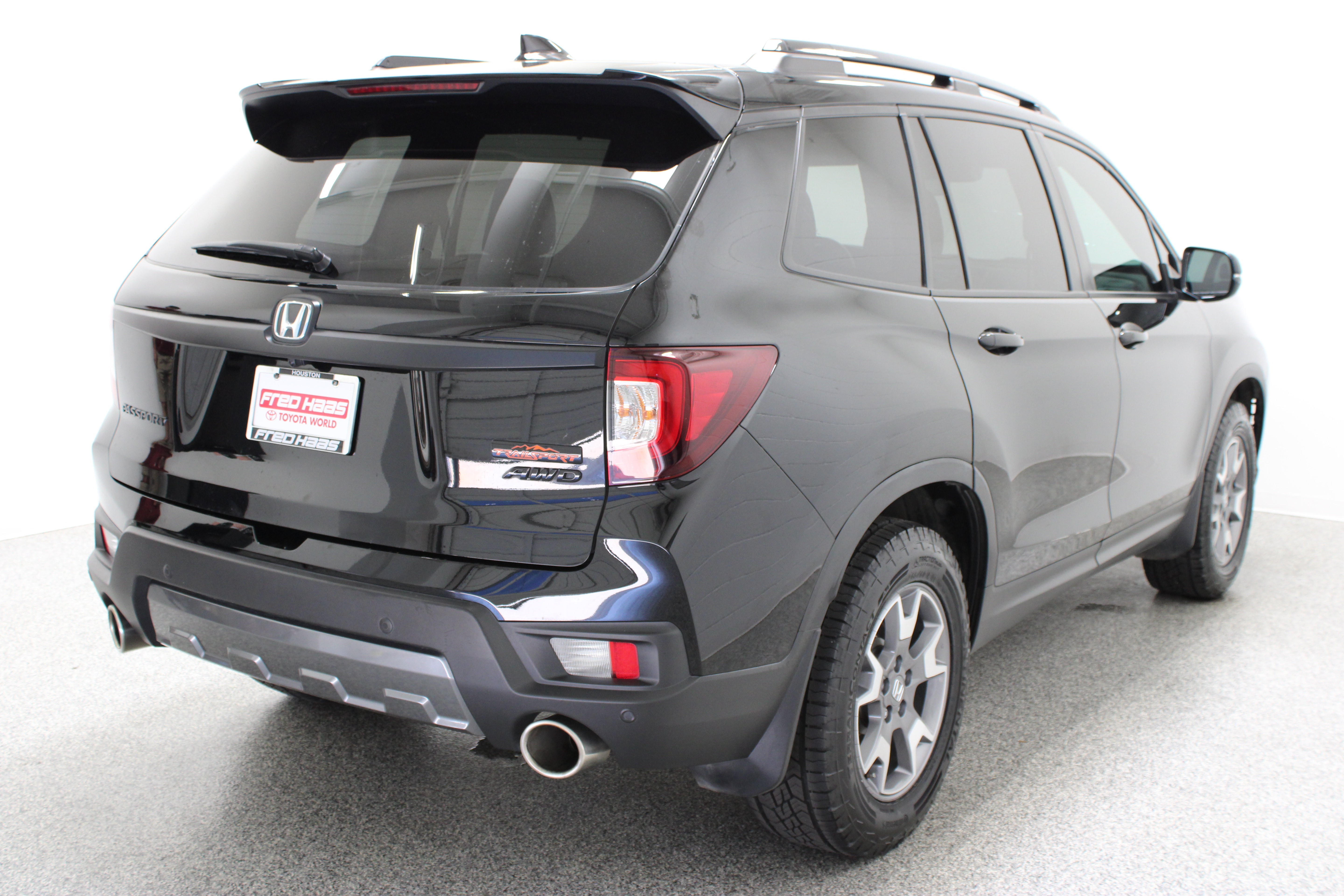 Used 2022 Honda Passport TrailSport image 7