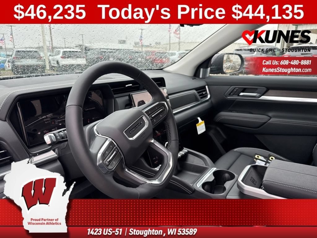 New 2026 GMC Terrain Denali w/ LPO, Floor Liner Package AWD/4WD image 32