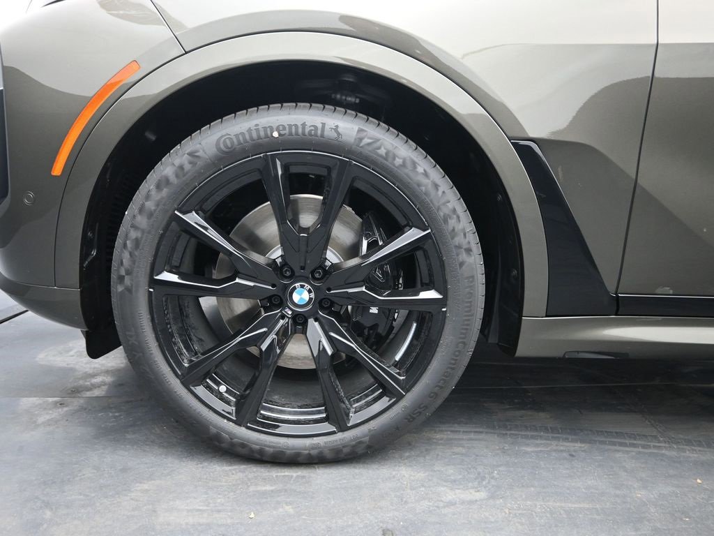 New 2026 BMW X7 xDrive40i w/ M Sport Package image 9