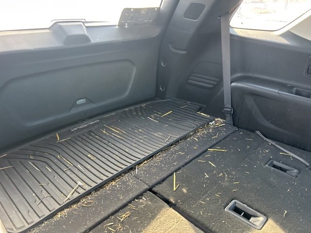 Used 2020 Chevrolet Traverse LT image 9