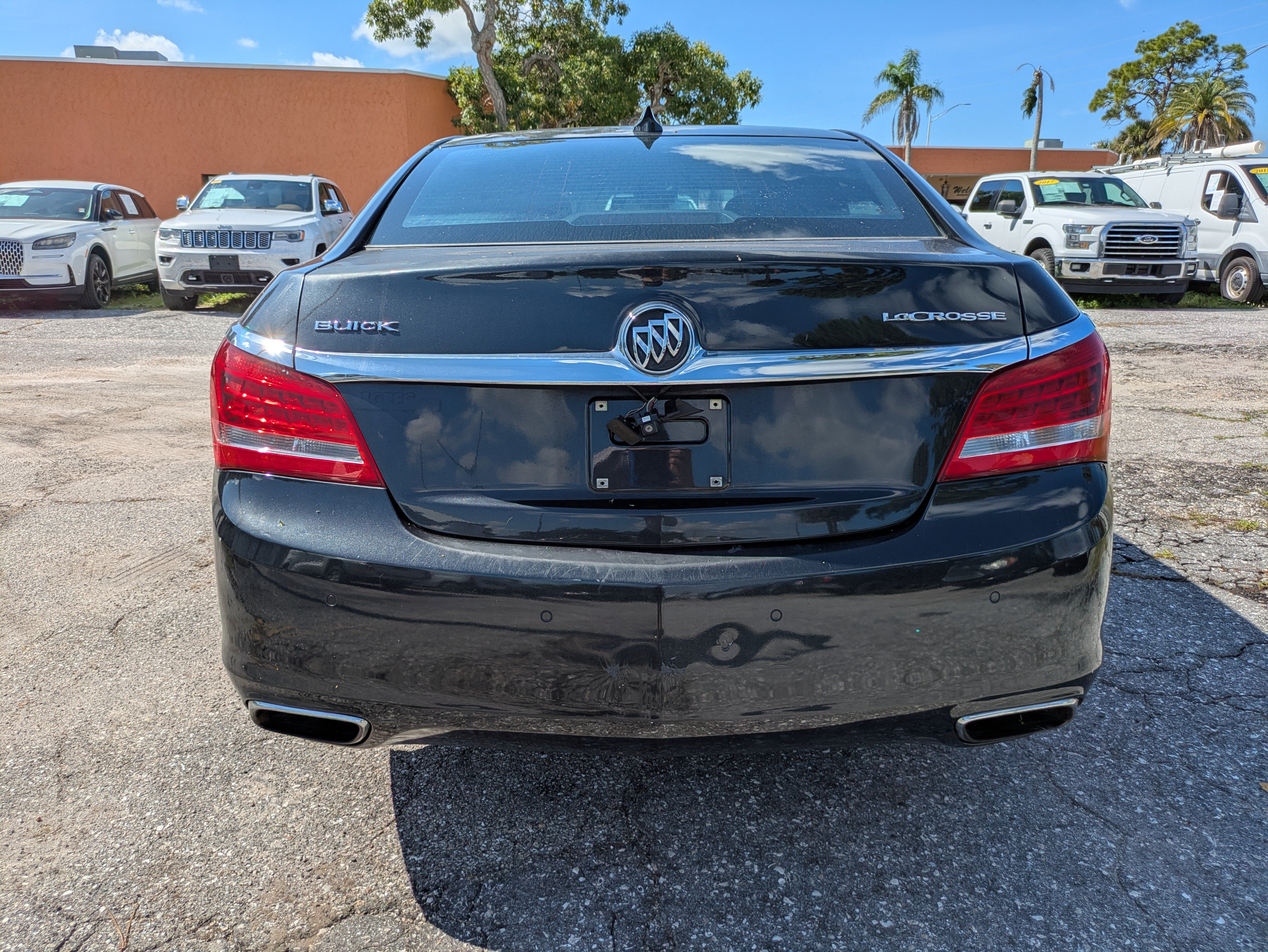 Used 2015 Buick LaCrosse Premium w/ Ultra Luxury Package FWD image 5