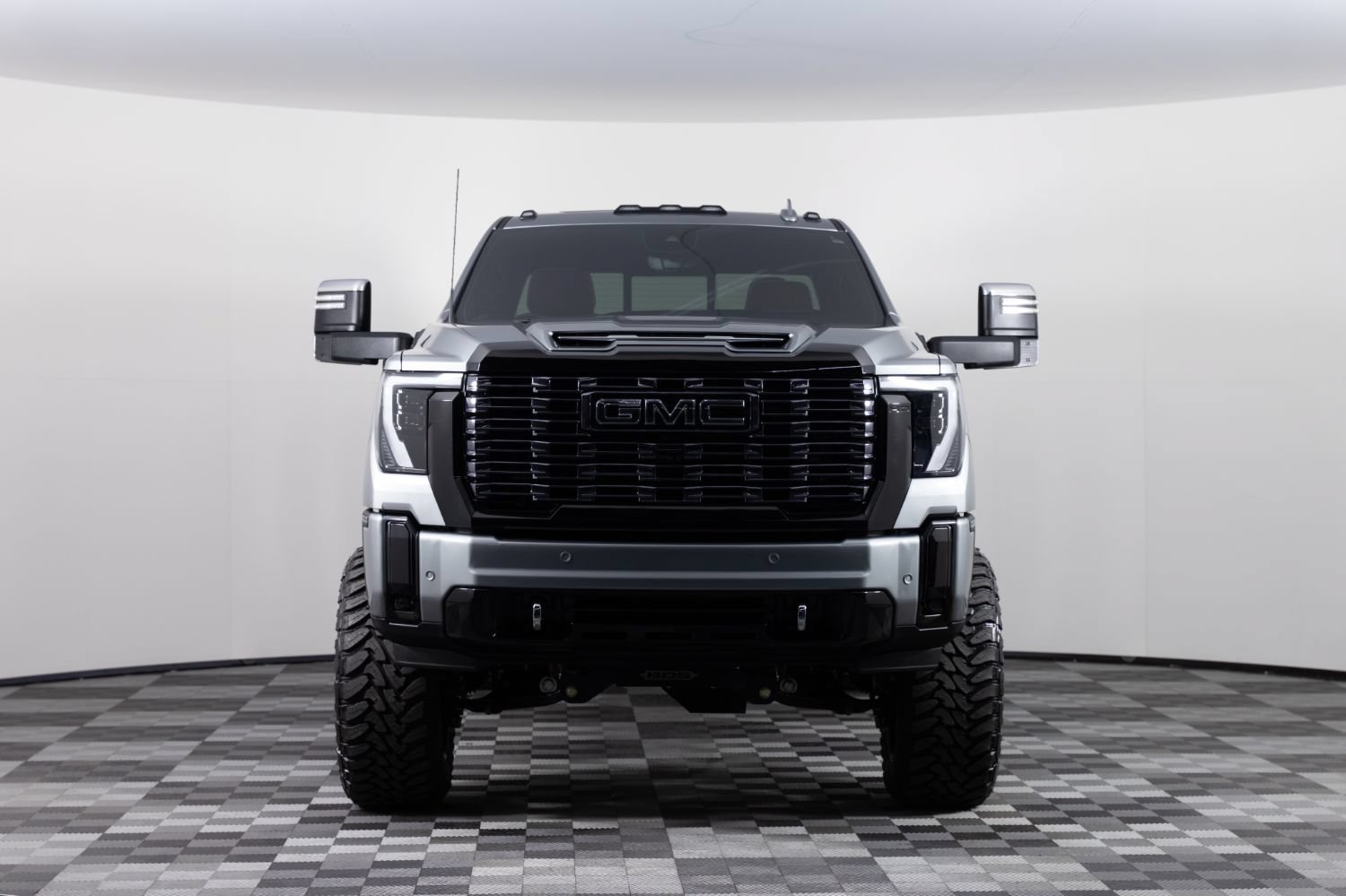 Used 2025 GMC Sierra 3500 Denali Ultimate AWD/4WD image 12