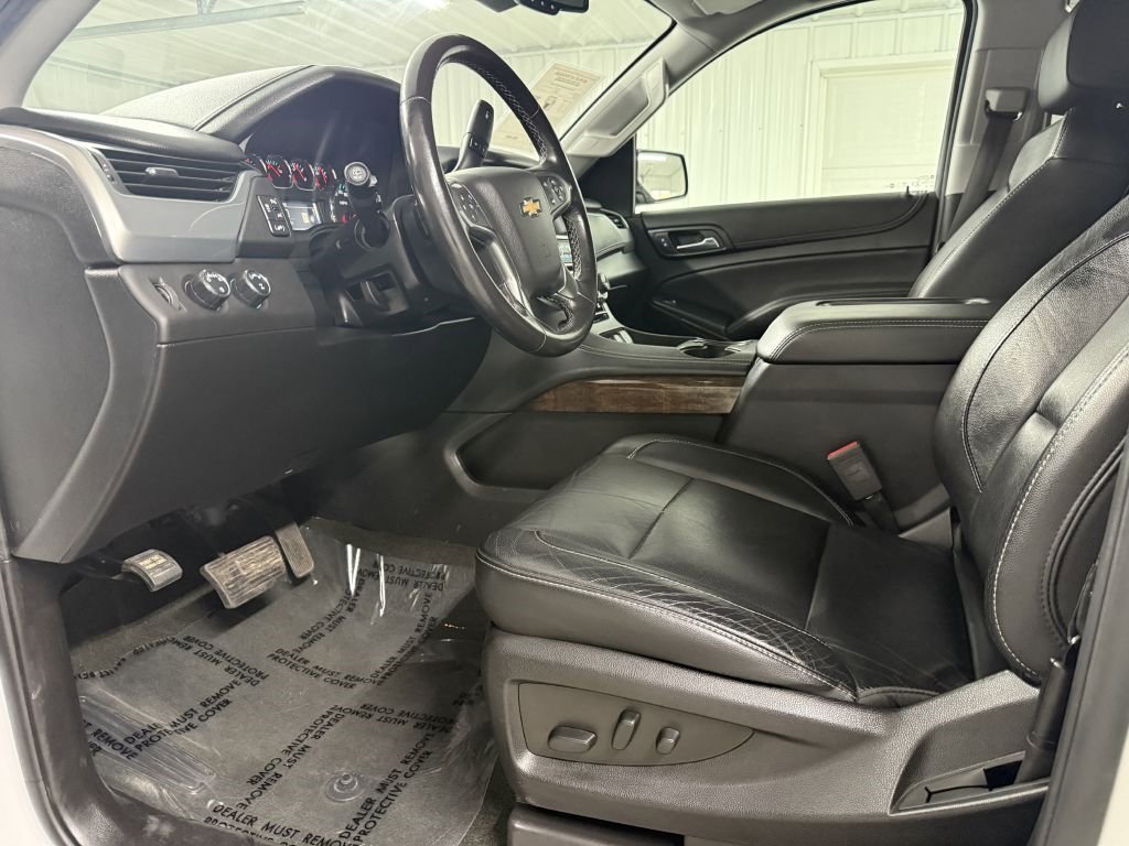 Used 2018 Chevrolet Suburban LT image 8