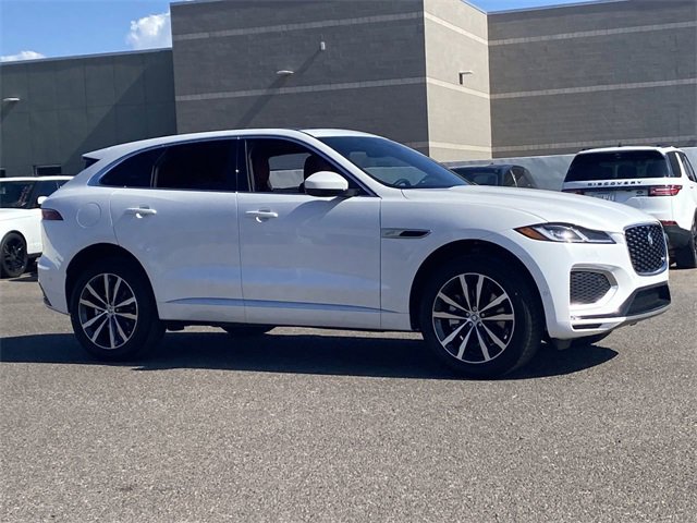 New 2025 Jaguar F-PACE R-Dynamic S image 4