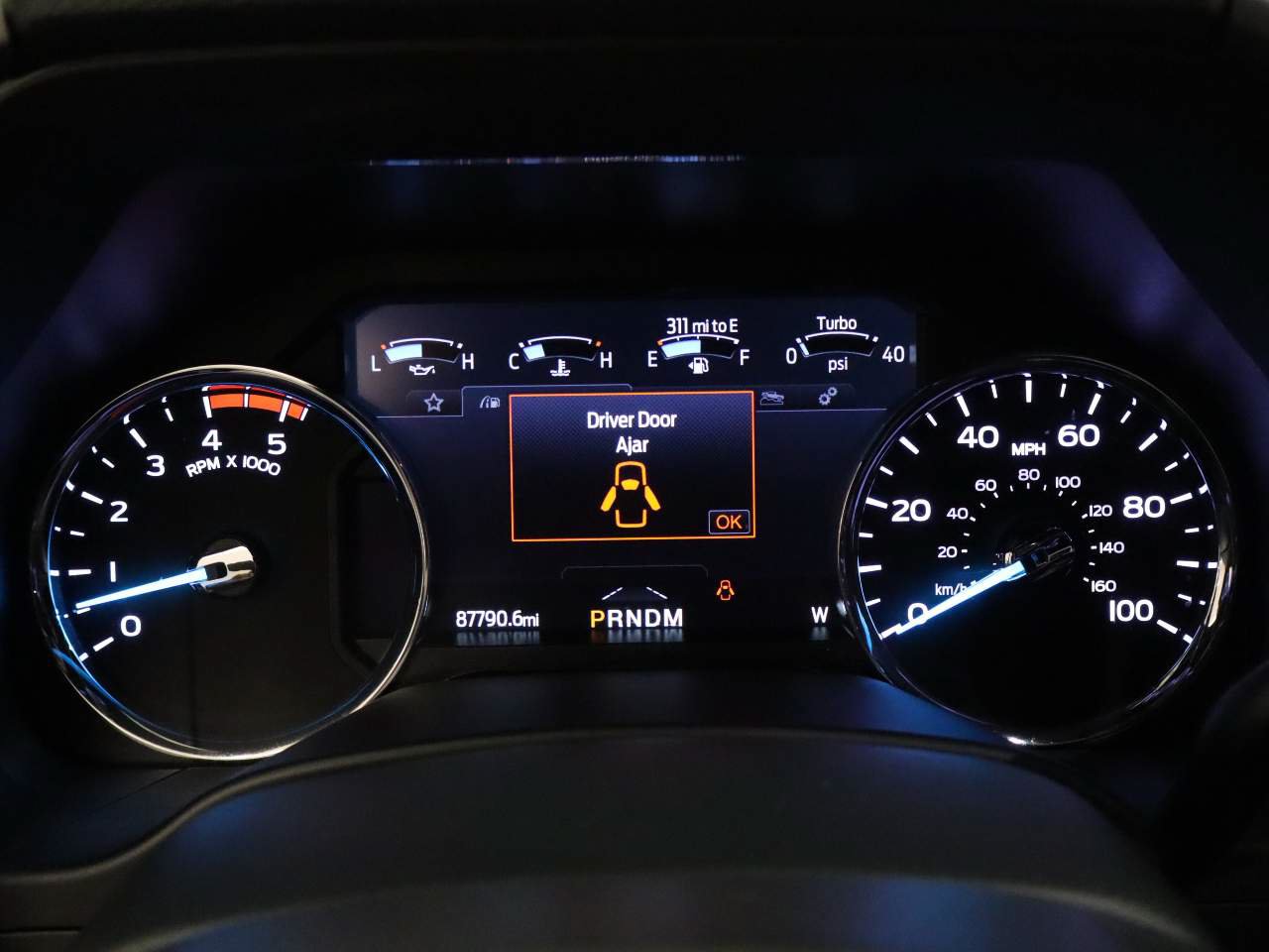 Certified 2022 Ford F250 Platinum w/ FX4 Off-Road Package AWD/4WD image 7