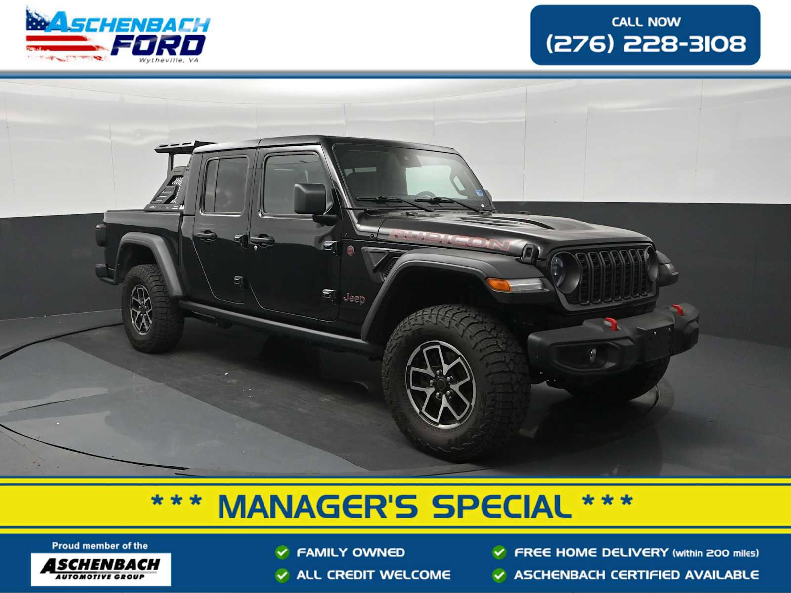 Used 2024 Jeep Gladiator Rubicon w/ Convenience Group image 1