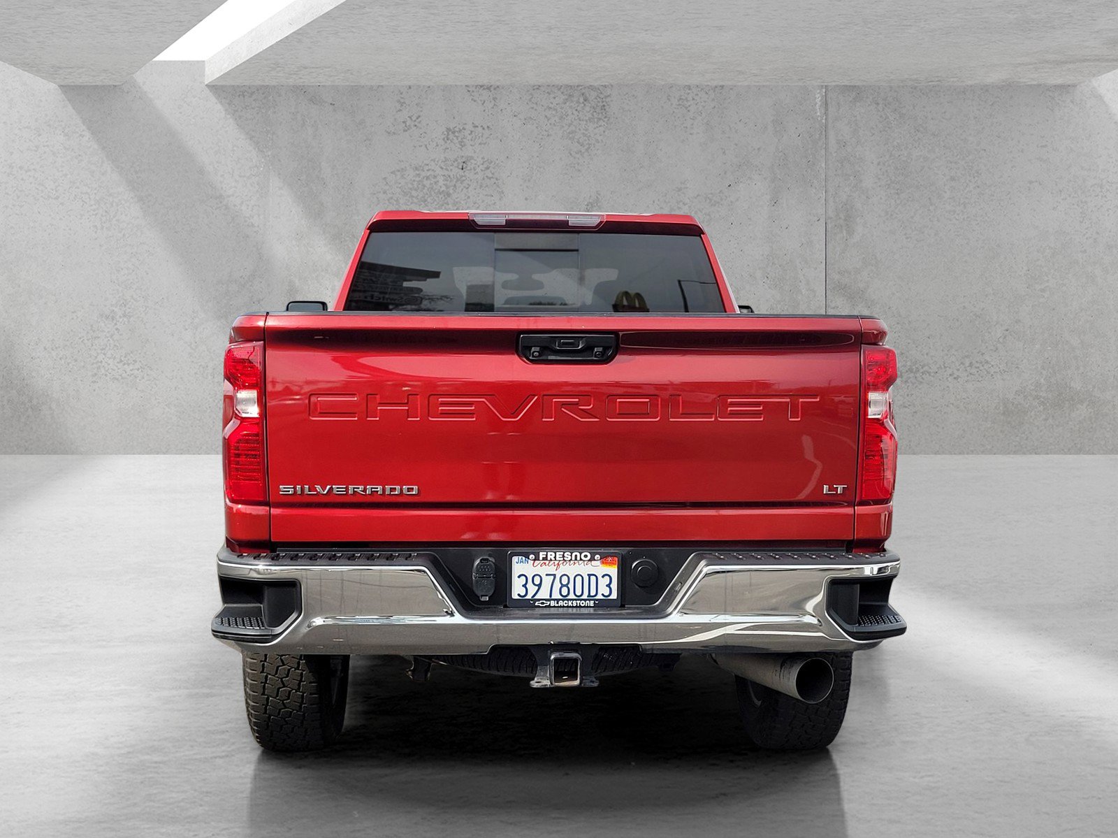 Used 2021 Chevrolet Silverado 2500 LT w/ Convenience Package image 5