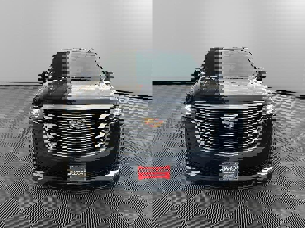 Used 2022 Cadillac Escalade Premium Luxury Platinum w/ Heavy-Duty Trailer Package image 2