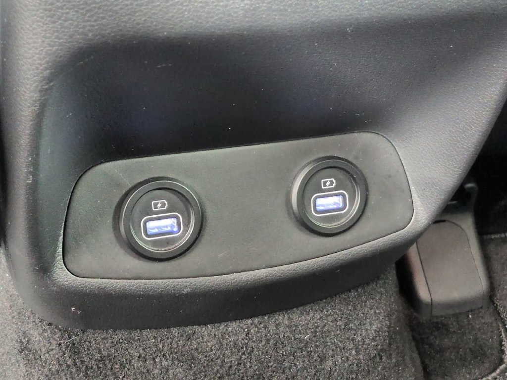 Used 2021 Hyundai Santa Fe SE w/ Cargo Package FWD image 20