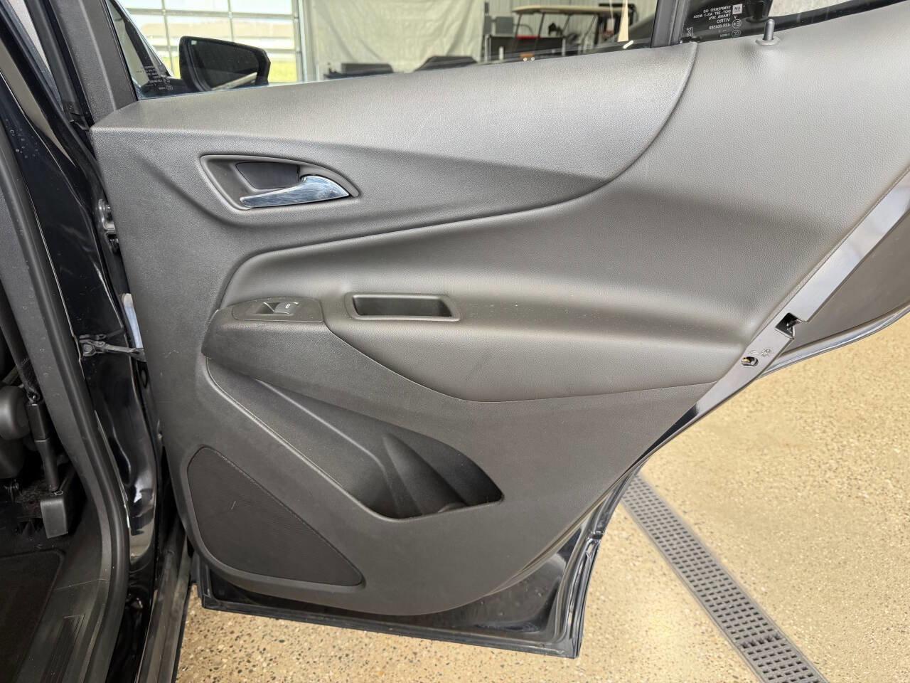 Used 2022 Chevrolet Equinox LT w/ Driver Convenience Package AWD/4WD image 20