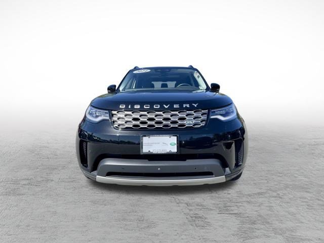 Certified 2024 Land Rover Discovery S AWD/4WD image 2