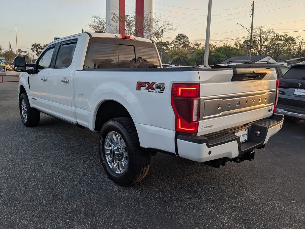 Used 2022 Ford F350 Limited image 6