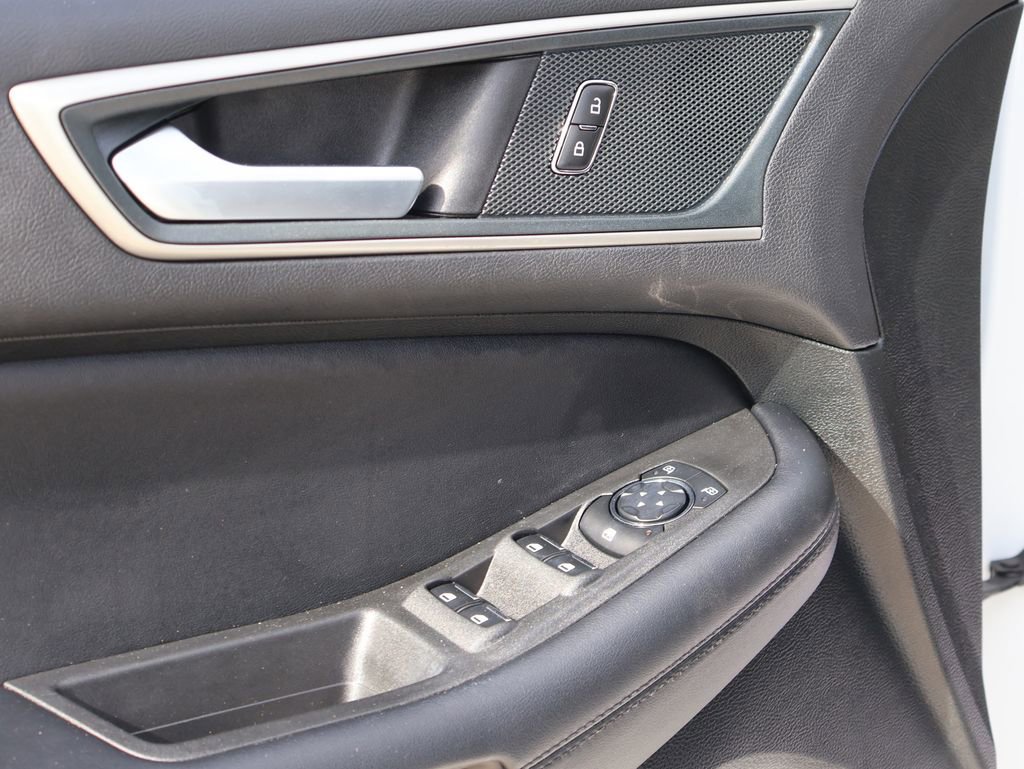 Used 2024 Ford Edge SEL w/ Convenience Package AWD/4WD image 23