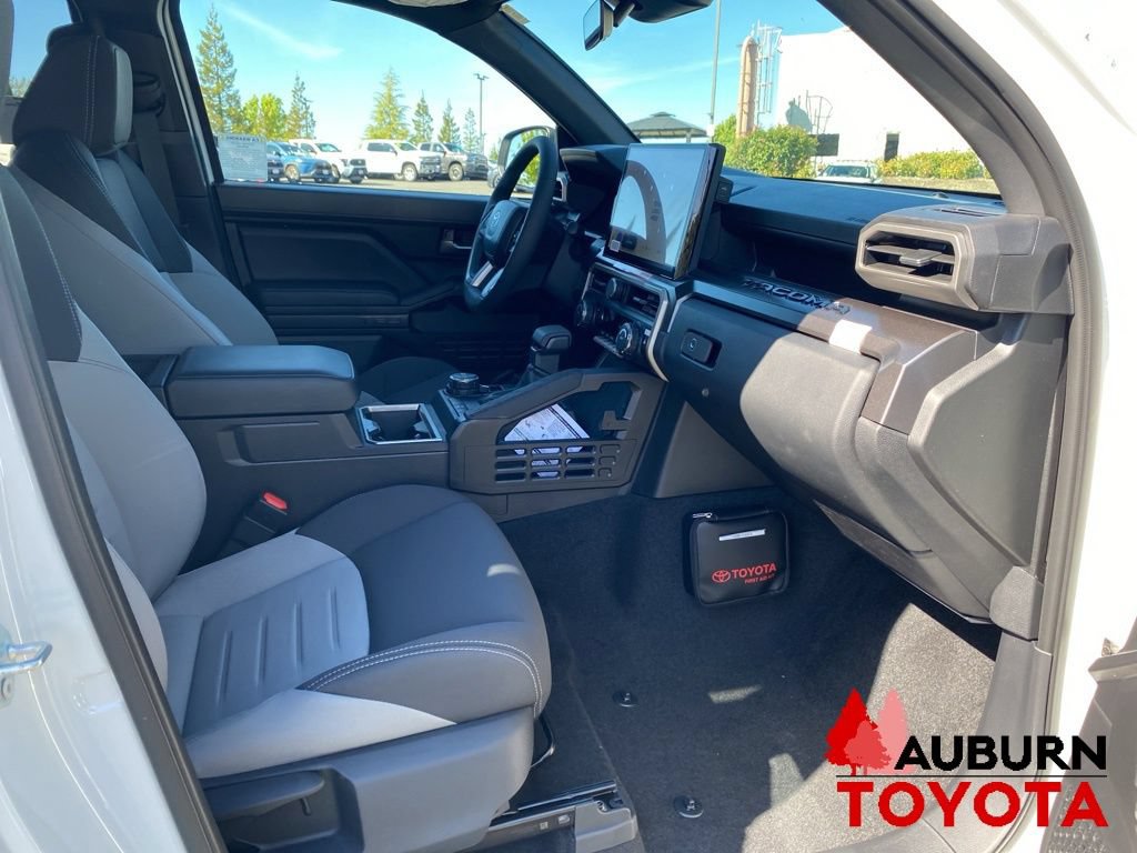 New 2026 Toyota Tacoma TRD Off-Road AWD/4WD image 12