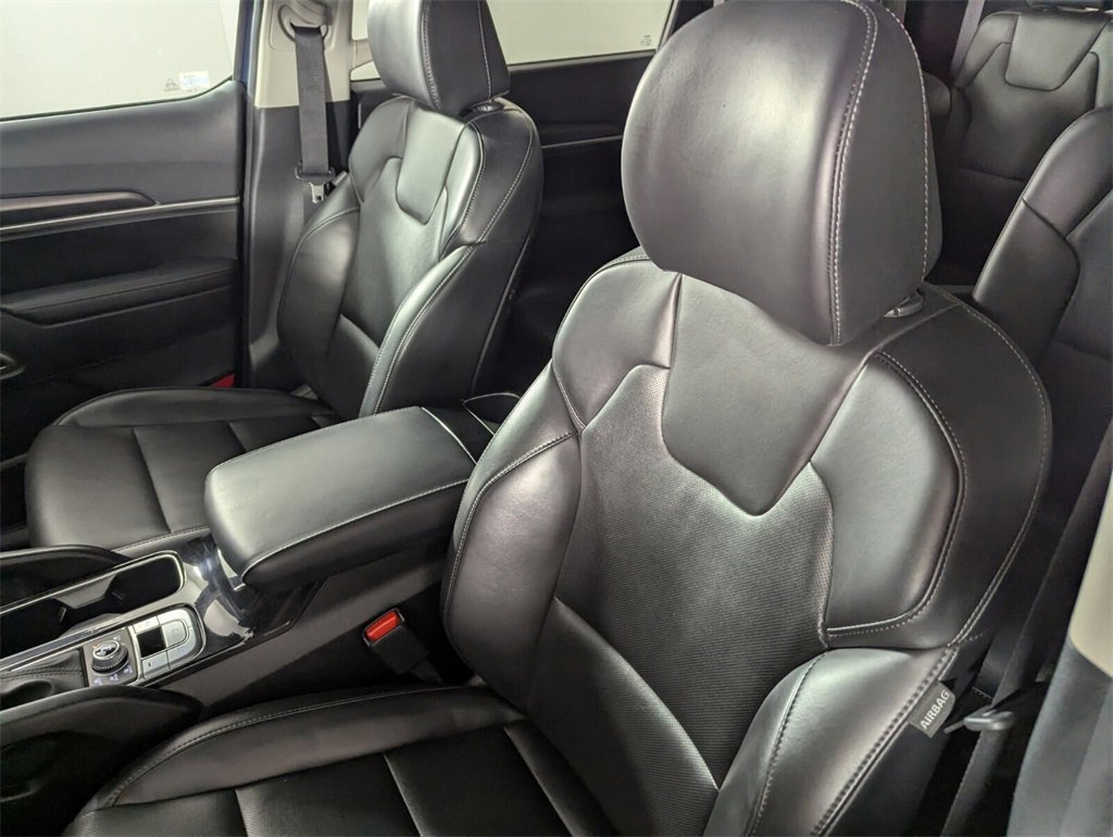 Used 2024 Kia Telluride S w/ S Sunroof Package image 12