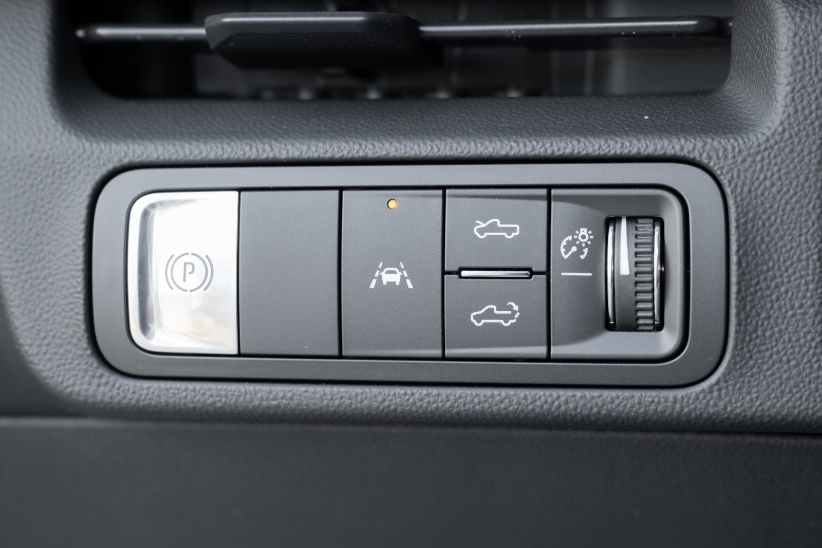 New 2026 GMC Sierra EV Elevation image 27