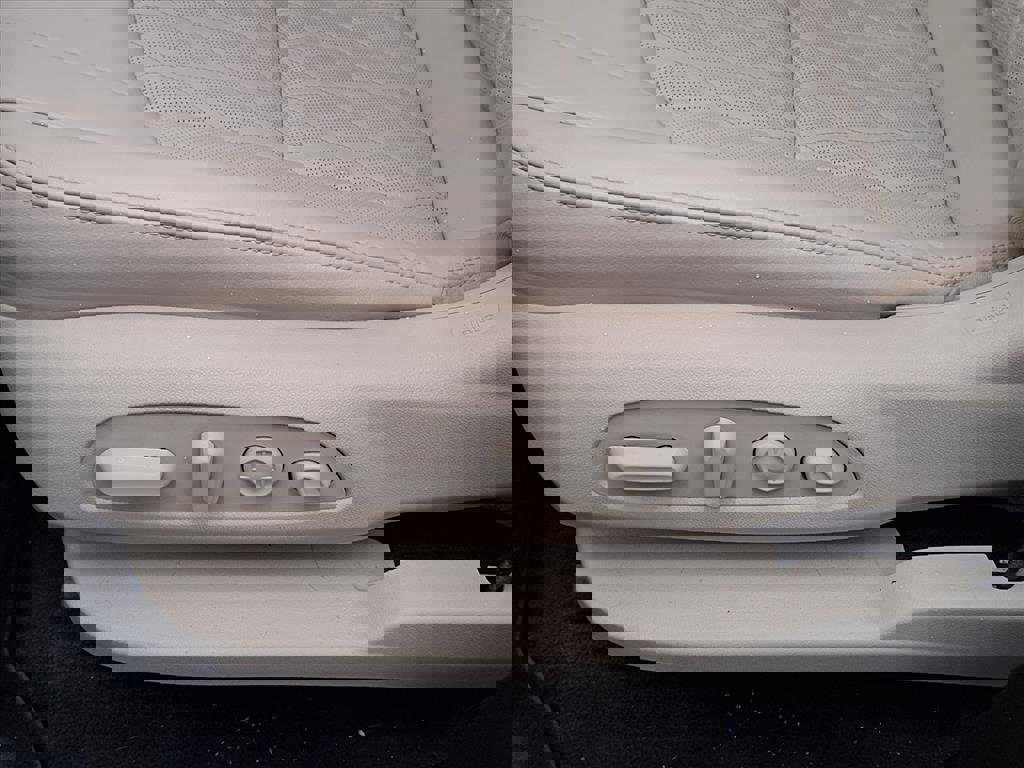 Used 2022 Buick Enclave Avenir w/ Trailering Package, 5000 lbs. image 35