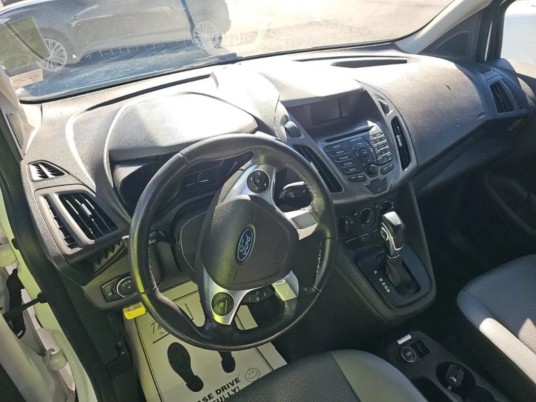 Used 2018 Ford Transit Connect XL FWD image 8