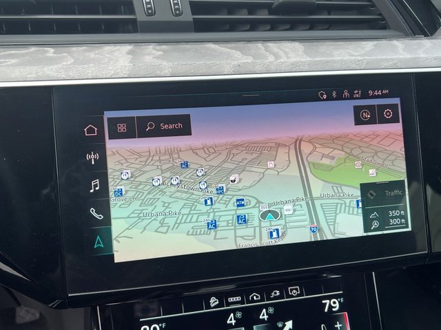 Used 2021 Audi e-tron Premium w/ Convenience Plus Package image 29