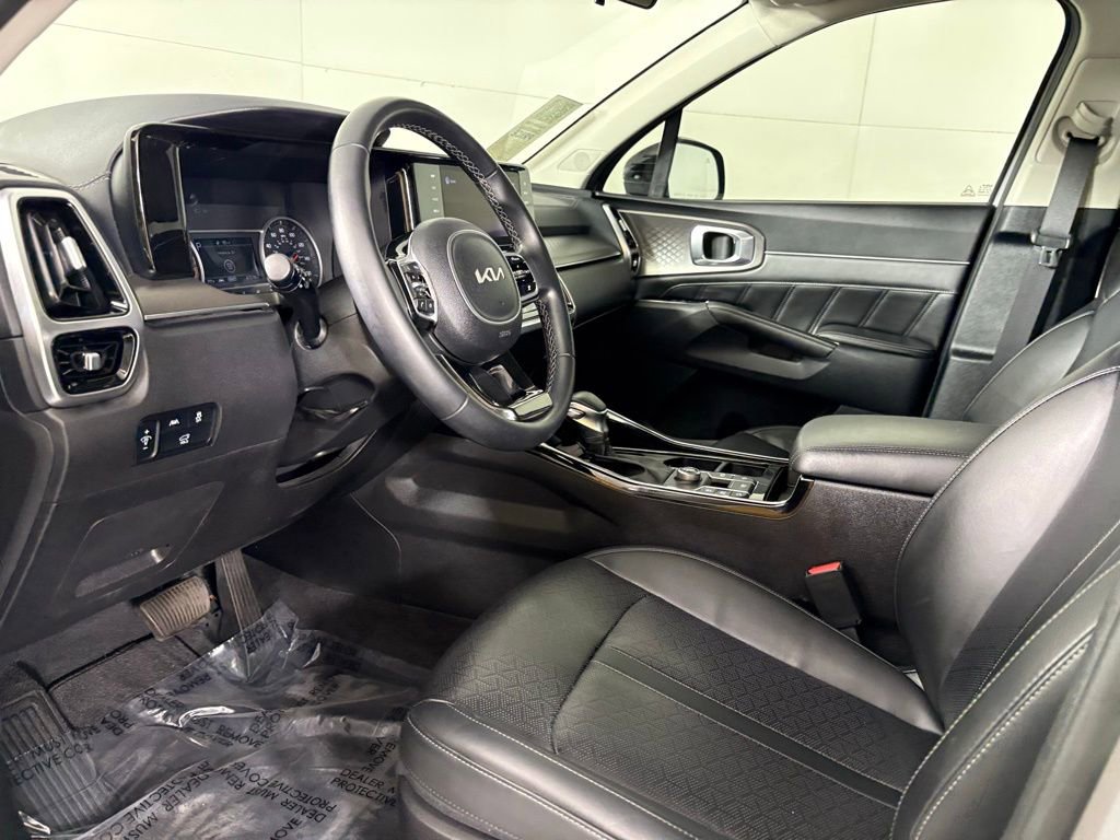 Used 2022 Kia Sorento SX image 22