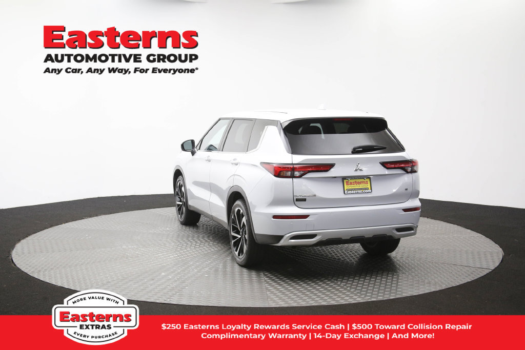 Used 2024 Mitsubishi Outlander SE FWD image 67
