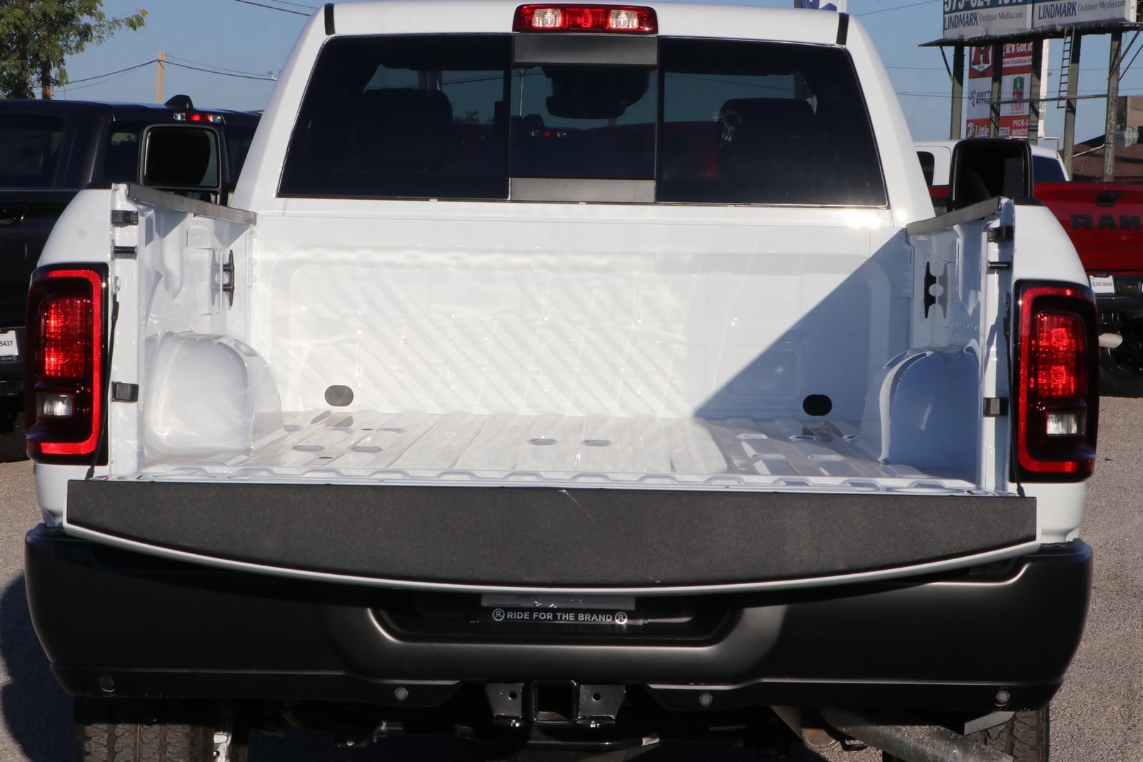 New 2026 RAM 2500 Tradesman AWD/4WD image 27