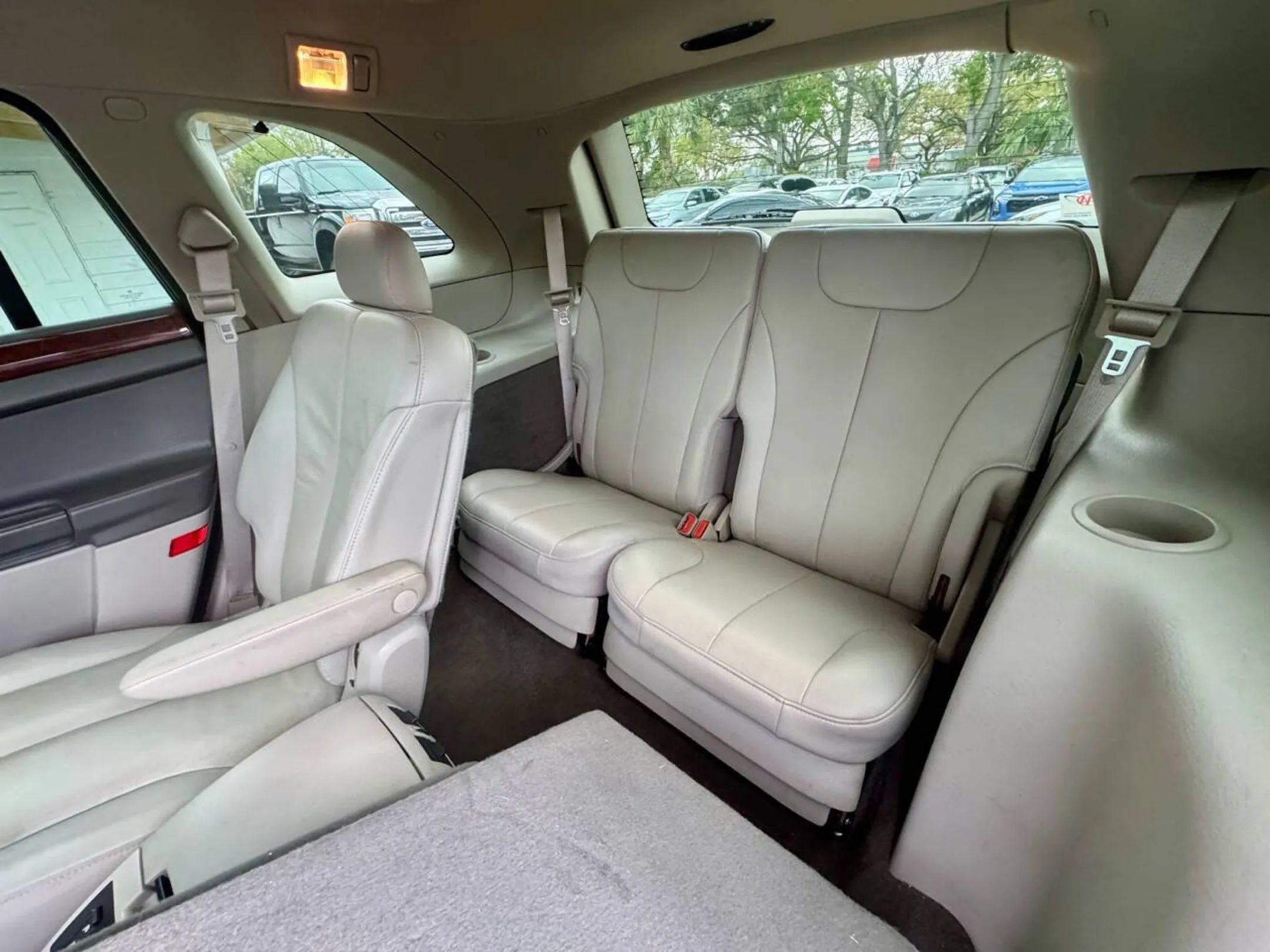 Used 2006 Chrysler Pacifica Touring AWD/4WD image 16
