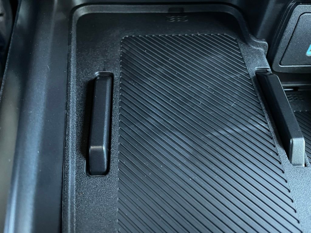 New 2025 Ford Bronco Badlands image 12