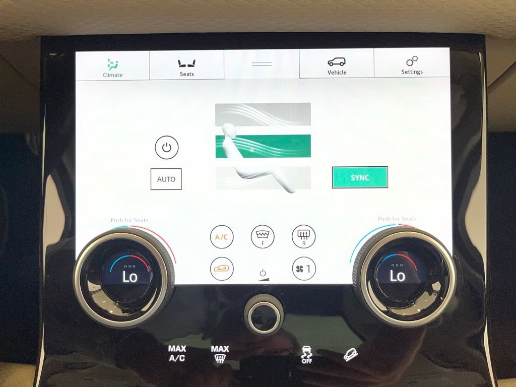 Certified 2020 Land Rover Range Rover Velar R-Dynamic S AWD/4WD image 45