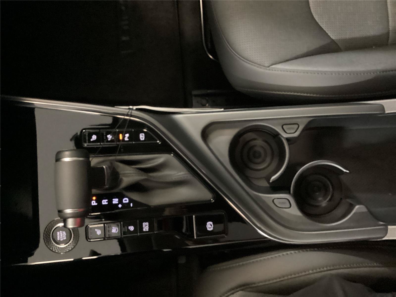 New 2026 Kia Niro SX Touring FWD image 19