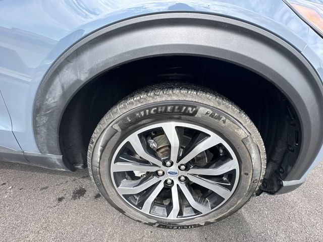 Used 2025 Ford Explorer ST-Line AWD/4WD image 21