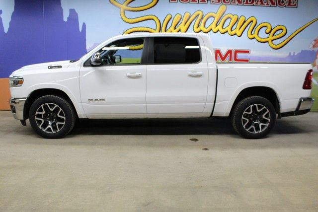 Used 2025 RAM 1500 Laramie AWD/4WD image 7