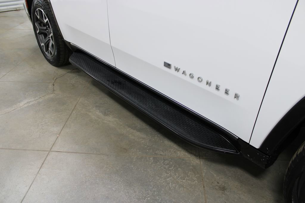 Used 2024 Jeep Wagoneer Series III image 14