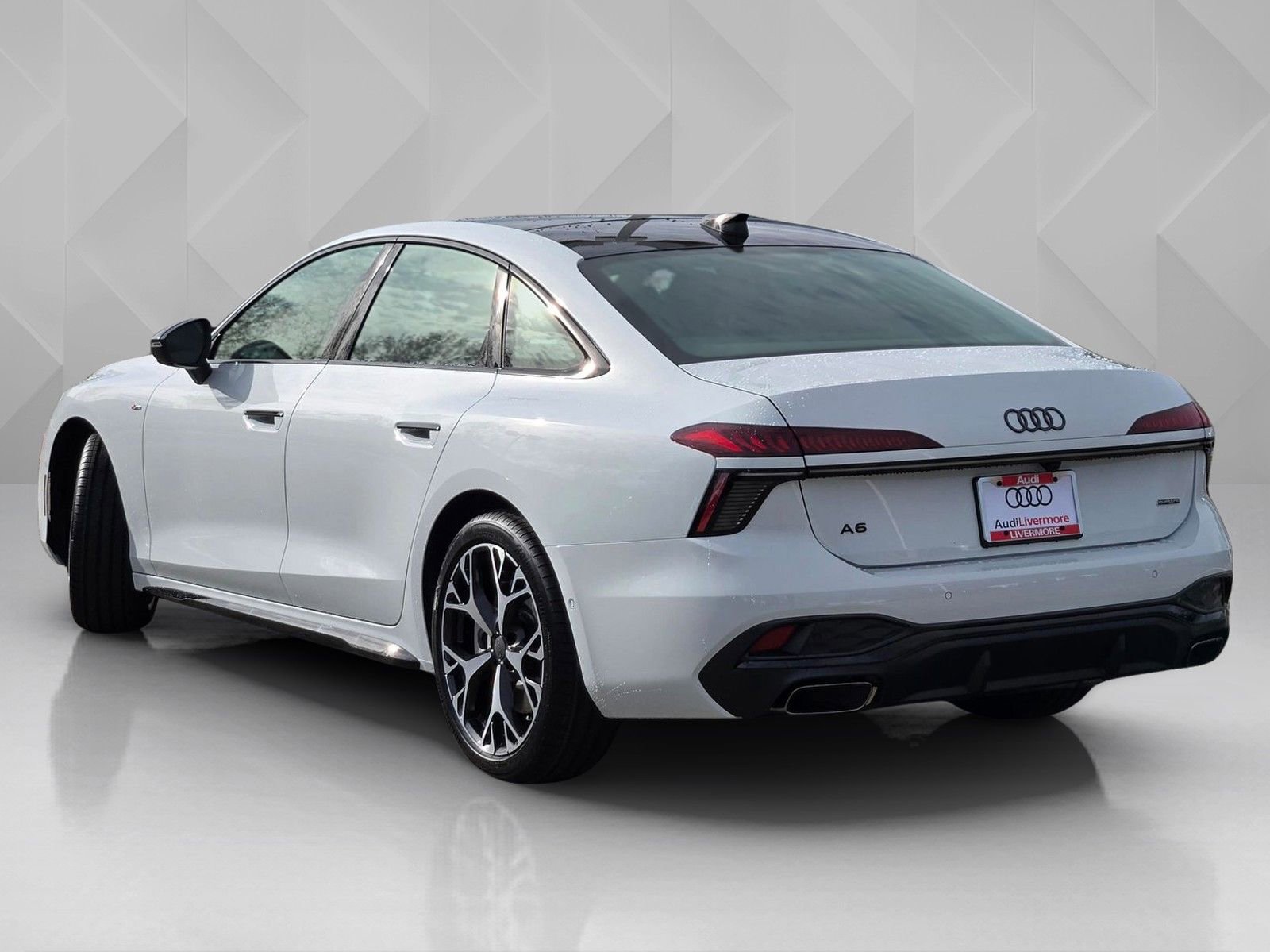 New 2026 Audi A6 Premium Plus AWD/4WD image 4